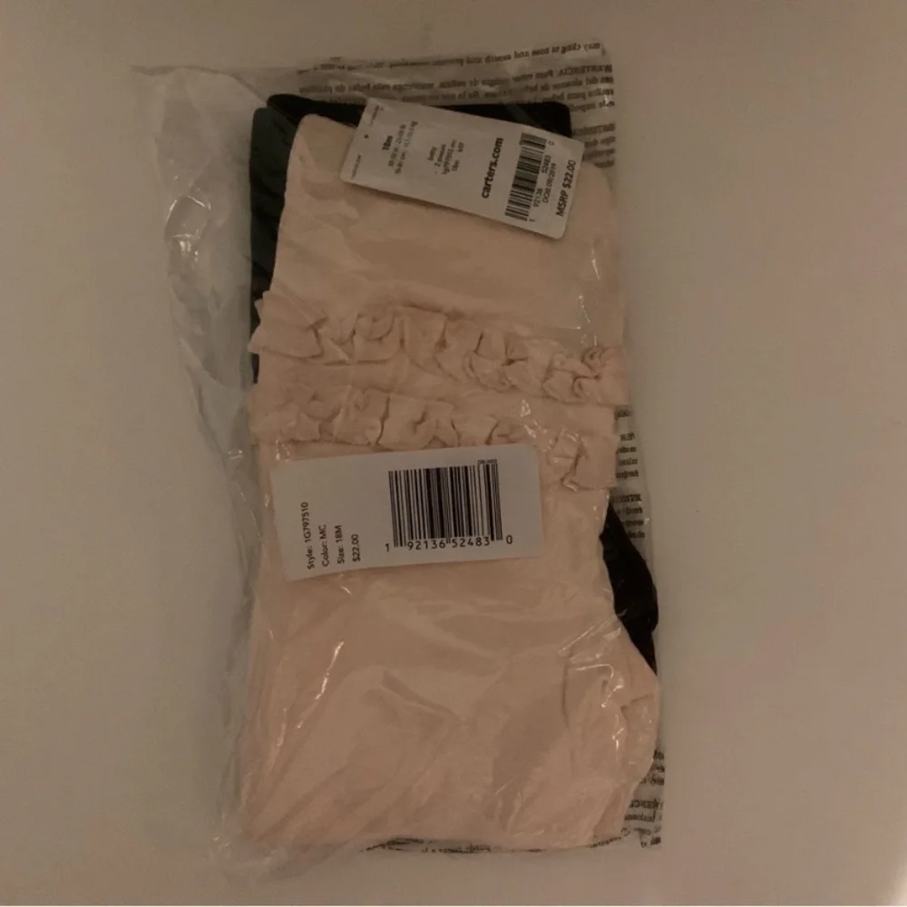 NWT. CARTER’S 2 Pack Girl Leggings